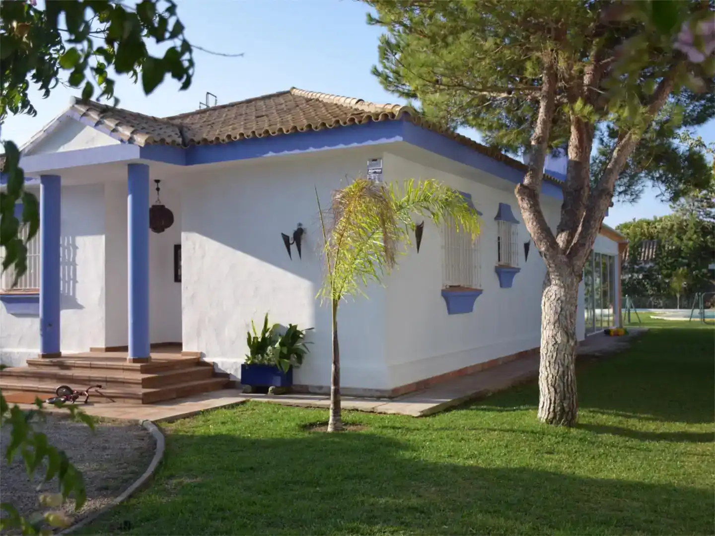 Jardí de Casa o xalet de lloguer en Barbate amb Jardí privat, Traster i Piscina