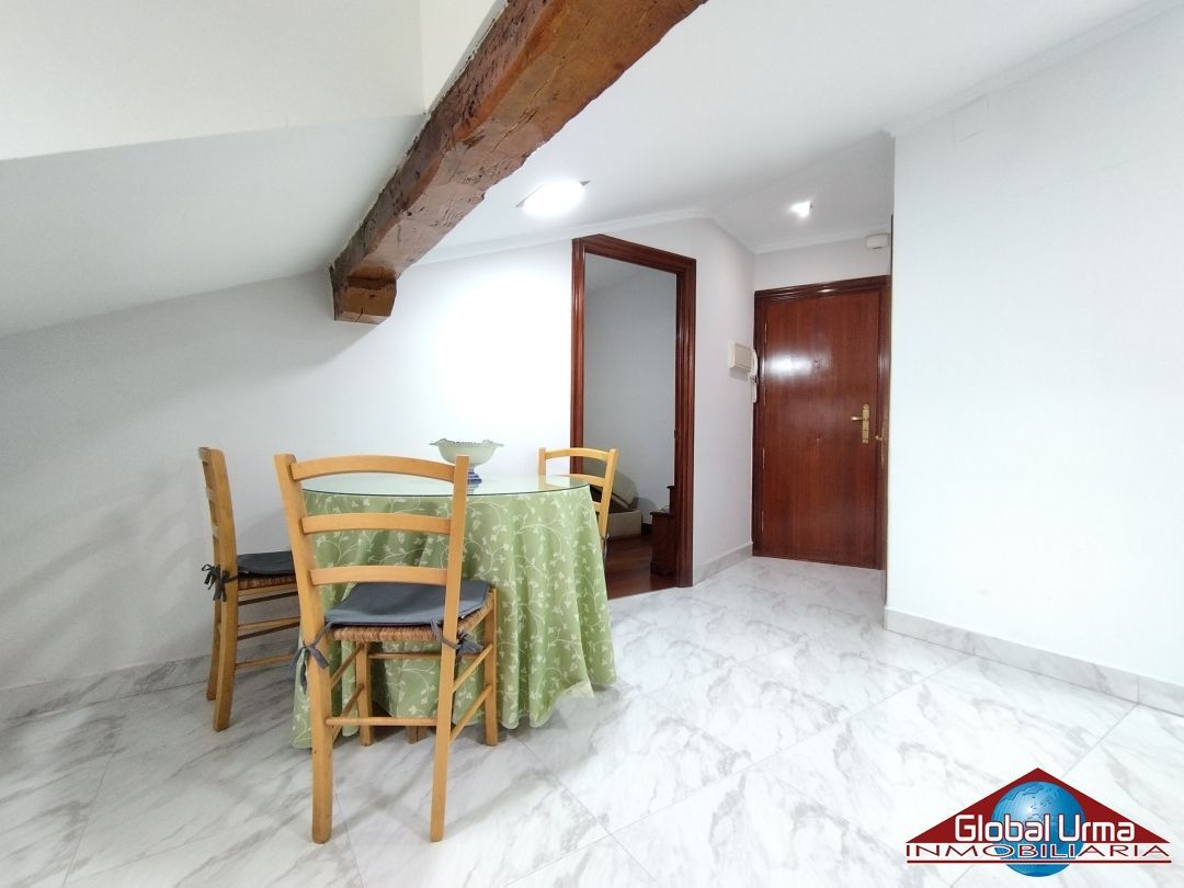 Attic for sale in Arana Kalea, Centro