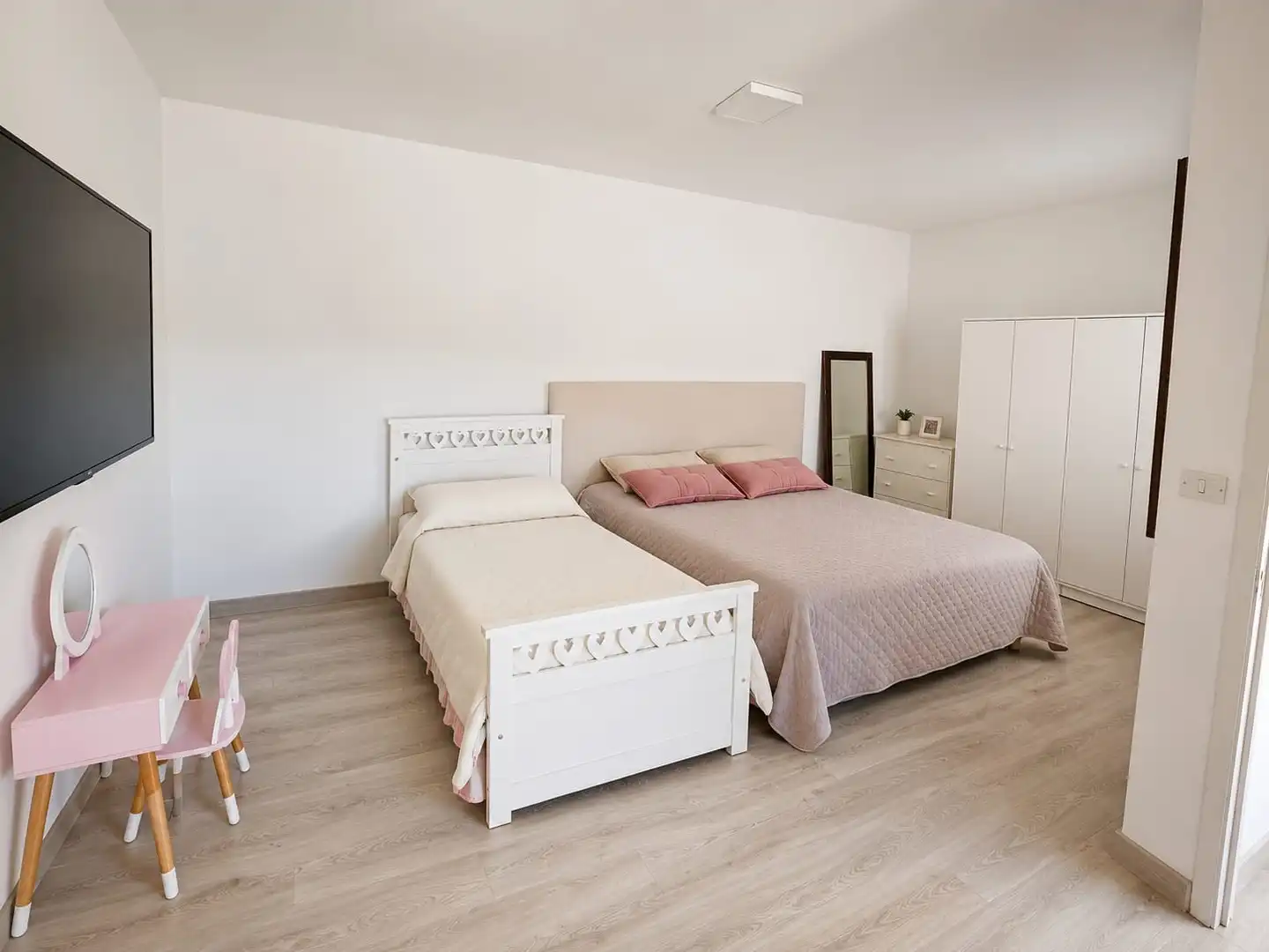 Habitación de Casa o chalet en venta en Vigo  con Amueblado