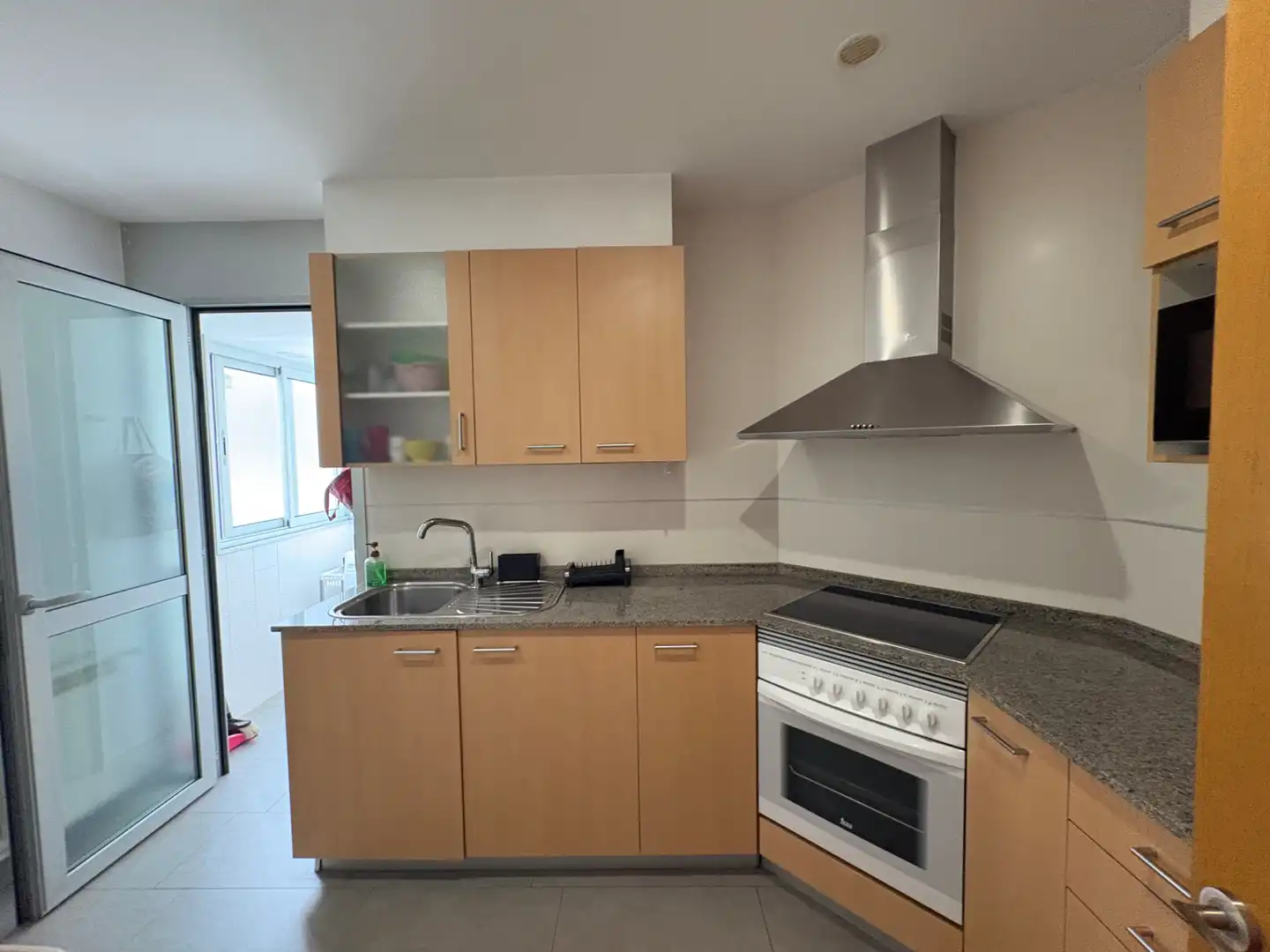 Cocina de Piso de alquiler en Narón con Calefacción, Trastero y Amueblado