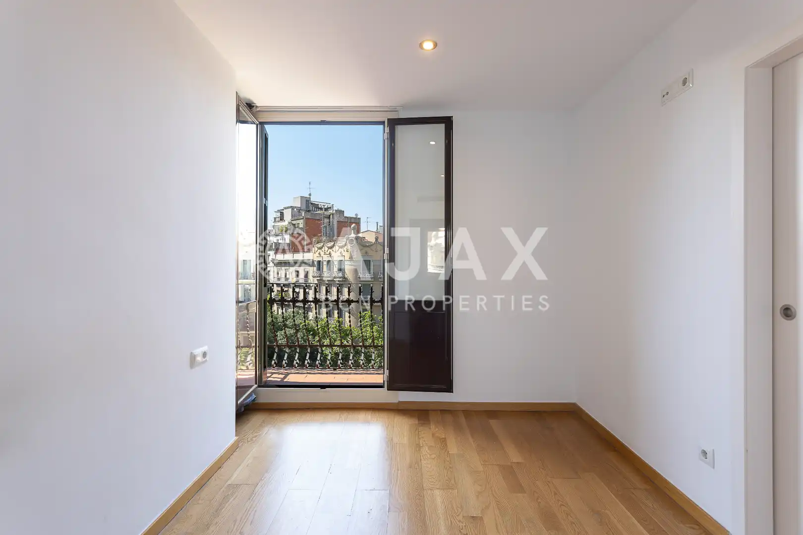 Dormitori de Pis en venda en Barcelona amb Aire condicionat, Calefacció i Parquet