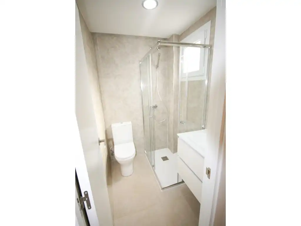 Badezimmer von Wohnung zur Miete in Coín