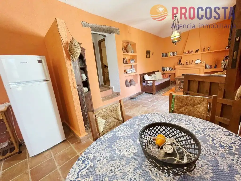 Cocina de Finca rústica en venta en Almuñécar con Jardín privado, Terraza y Piscina