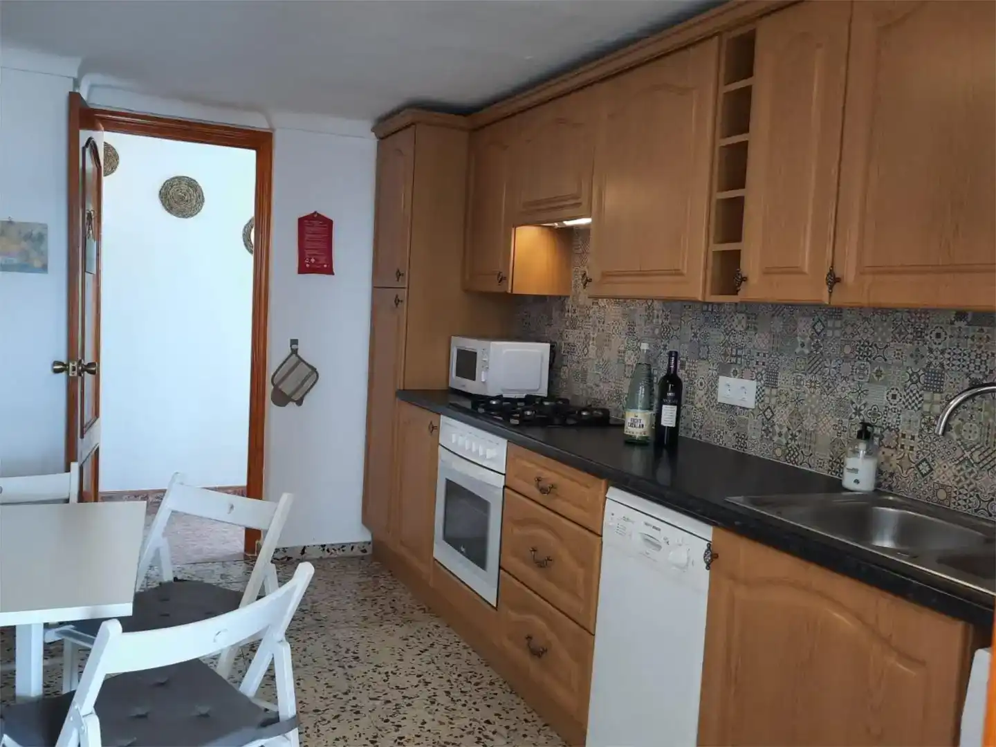 Cuina de Finca rústica en venda en Iznájar amb Aire condicionat, Piscina i Balcó