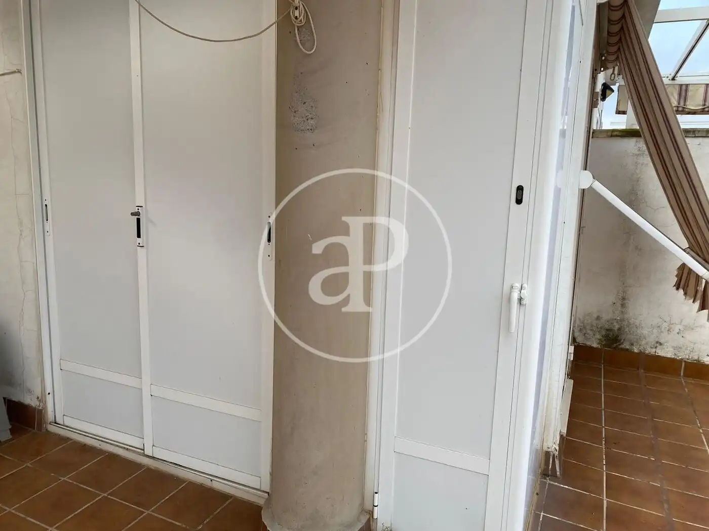 Wohnung zur Miete in Sagunto / Sagunt mit Klimaanlage, Heizung und Privatgarten