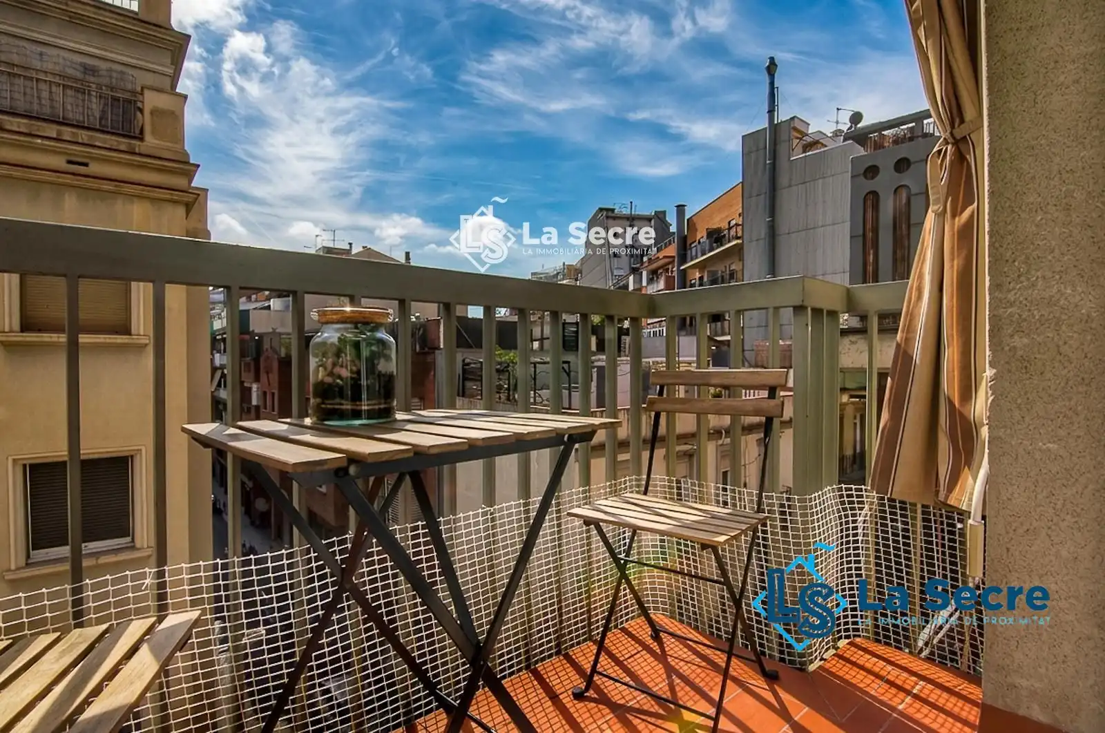 Terraza de Piso en venta en Barcelona con Calefacción y Terraza