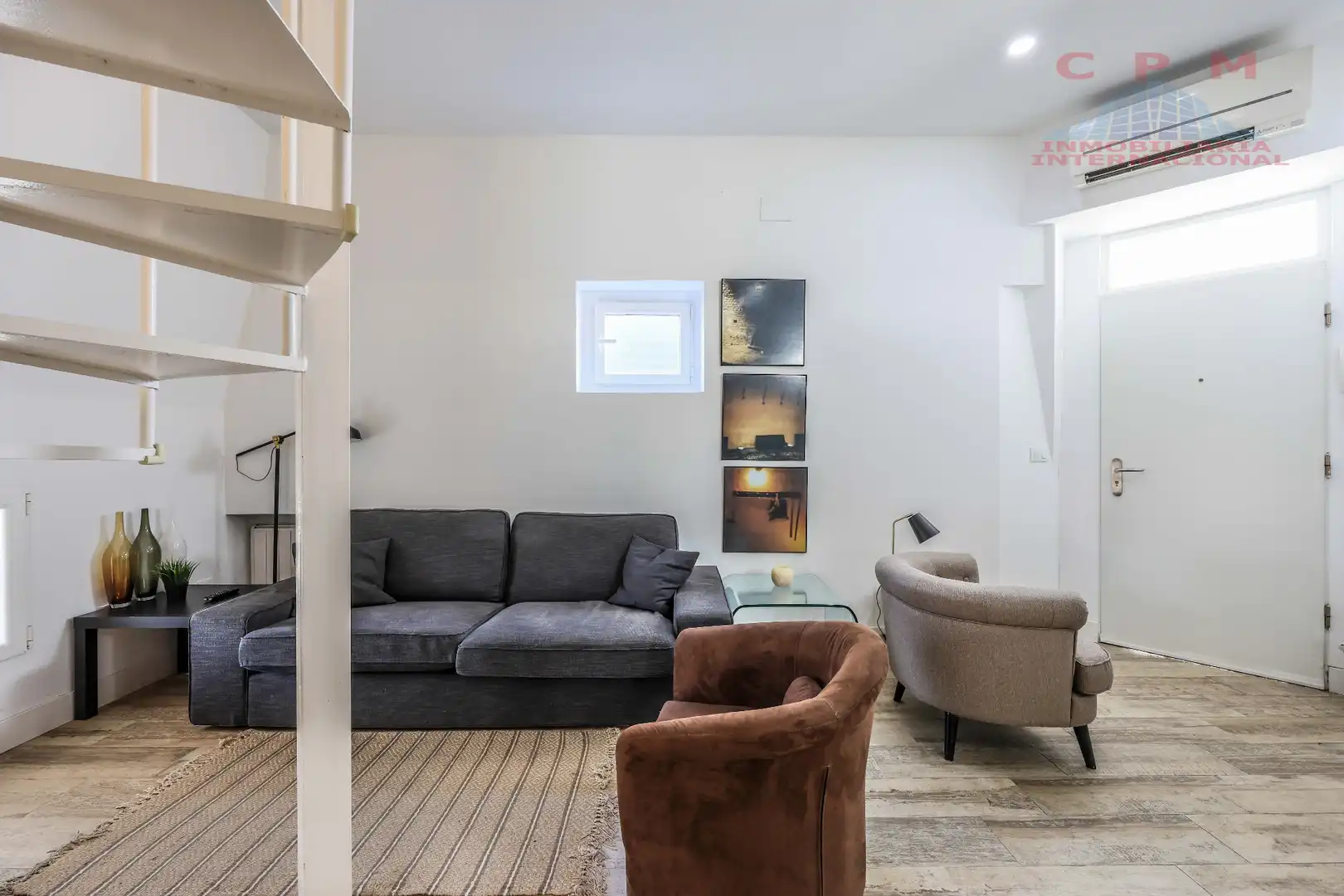 Living room of Duplexes for rent in Madrid  with Air Conditioner, Heating and Furnished