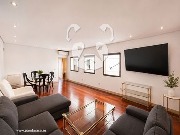 Flat with balcony to rent in Centro