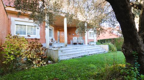 Foto 3 de Casa o chalet en venta en Calle Italia, Peñas Albas - Zulema, Villalbilla