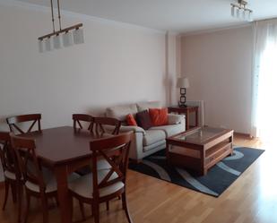 Living room of Flat to rent in  Zaragoza Capital  with Air Conditioner, Heating and Terrace