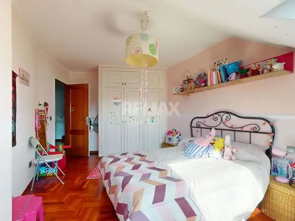 Bedroom of Flat for sale in Vigo   with Heating, Parquet flooring and Storage room