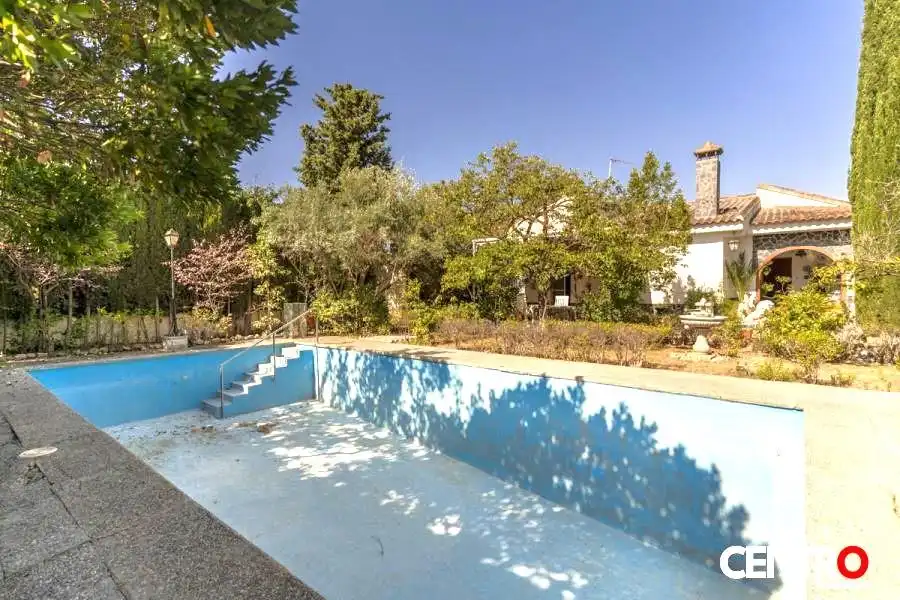 Villa mit Pool zum Verkauf in Suspiro del Moro, imagen 2