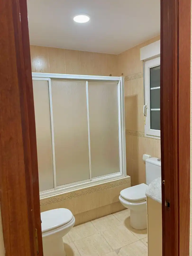 Baño de Piso para compartir en Mérida con Amueblado