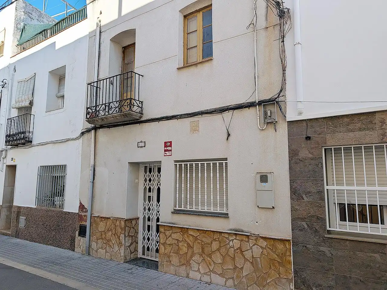Exterior view of Houses for sale in Alcanar  with Terrace, Storage room and Balcony