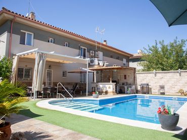 House with balcony for sale in La Guardia de Jaén