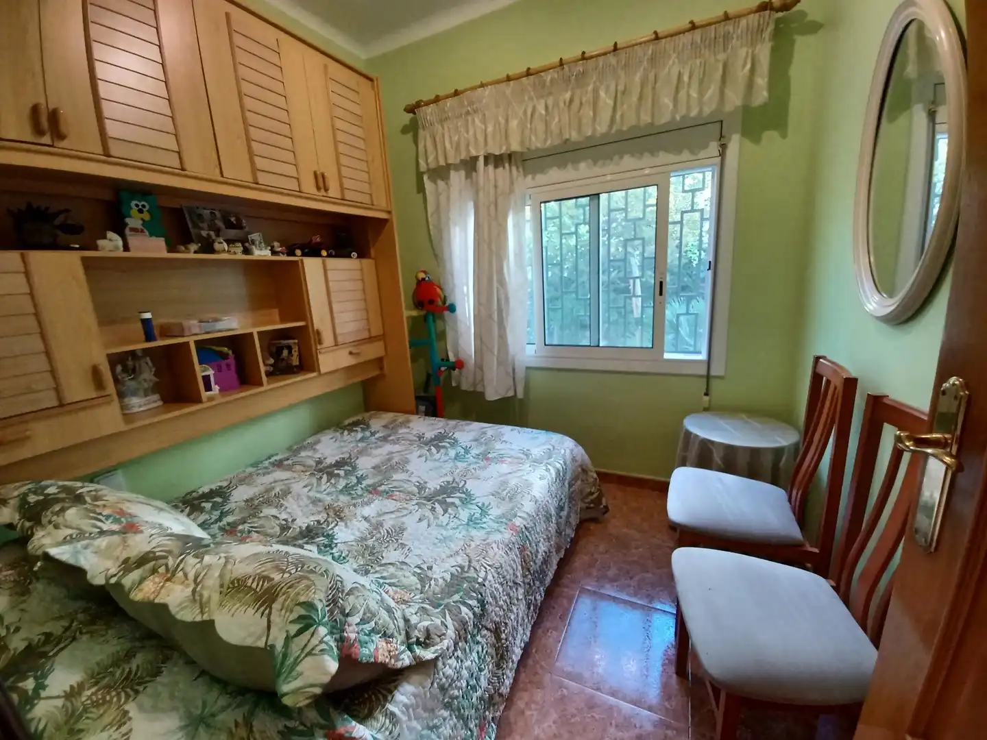 Dormitori de Casa o xalet en venda en Cubelles amb Jardí privat