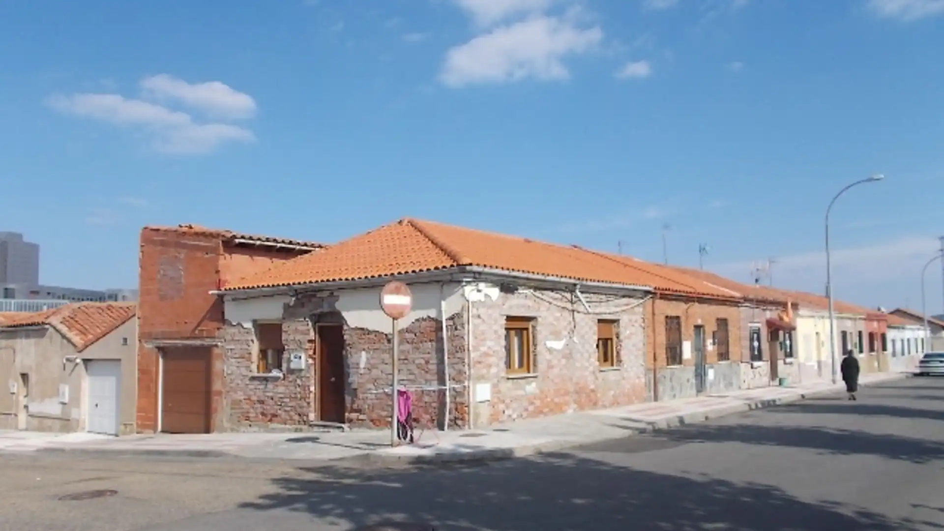 Vista exterior de Pis en venda en León Capital 