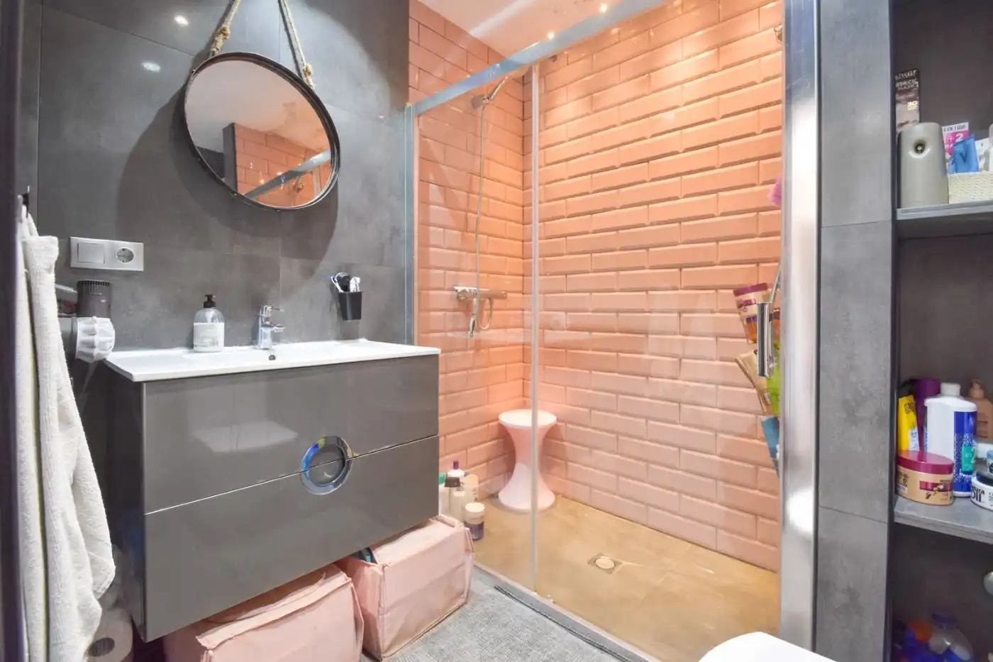 Baño de Piso de alquiler en Fuengirola con Aire acondicionado, Calefacción y Terraza