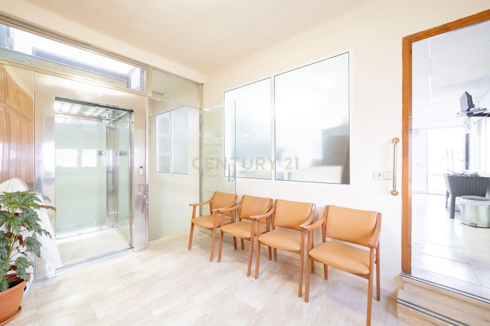 Apartament amb terrassa en venda a Carrer Doctor Llansol, 9, Alzira, Spain, imagen 32