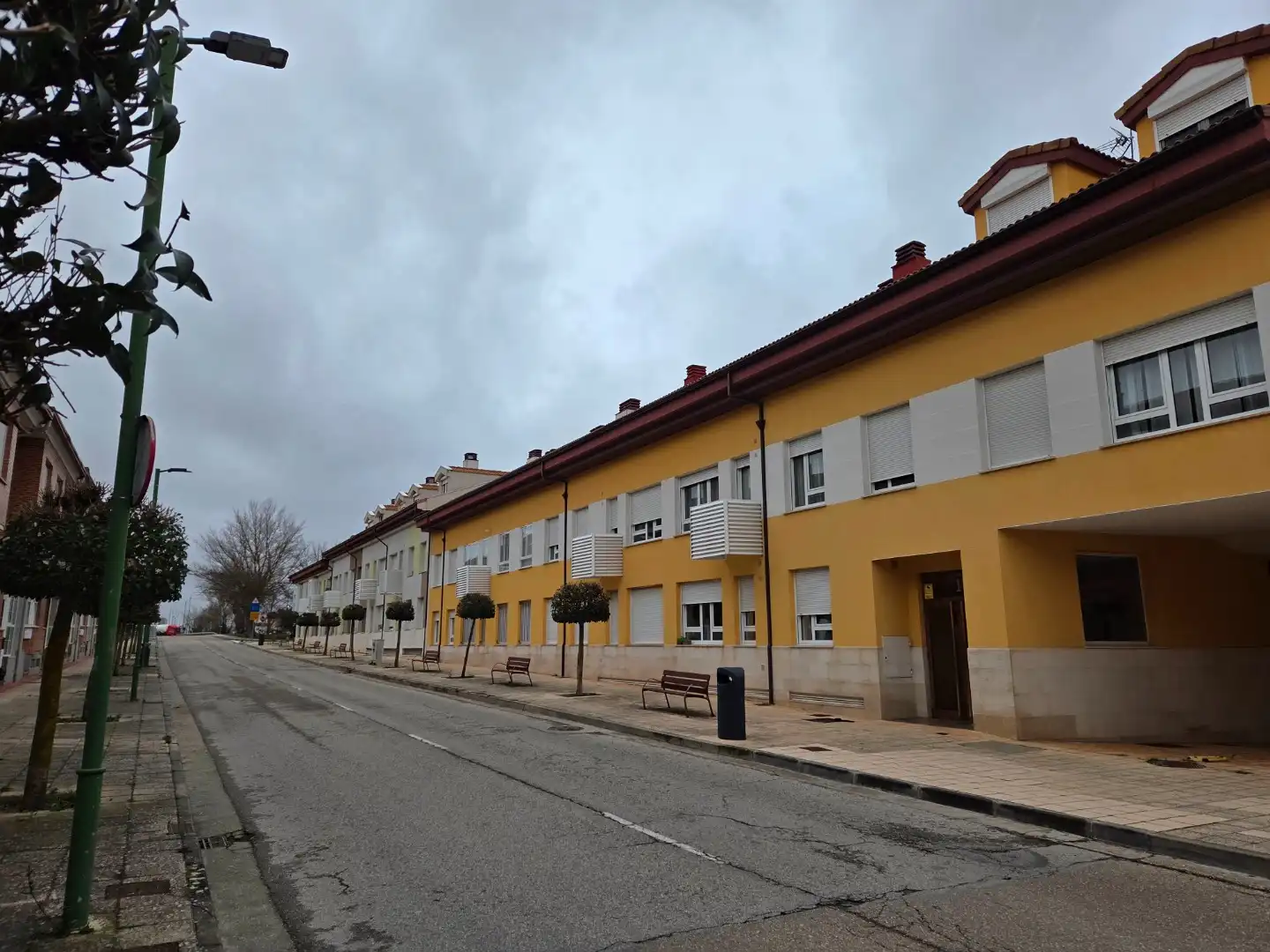 Pis en venda a Calle el Abedul, Villafría - La Ventilla - Castañares