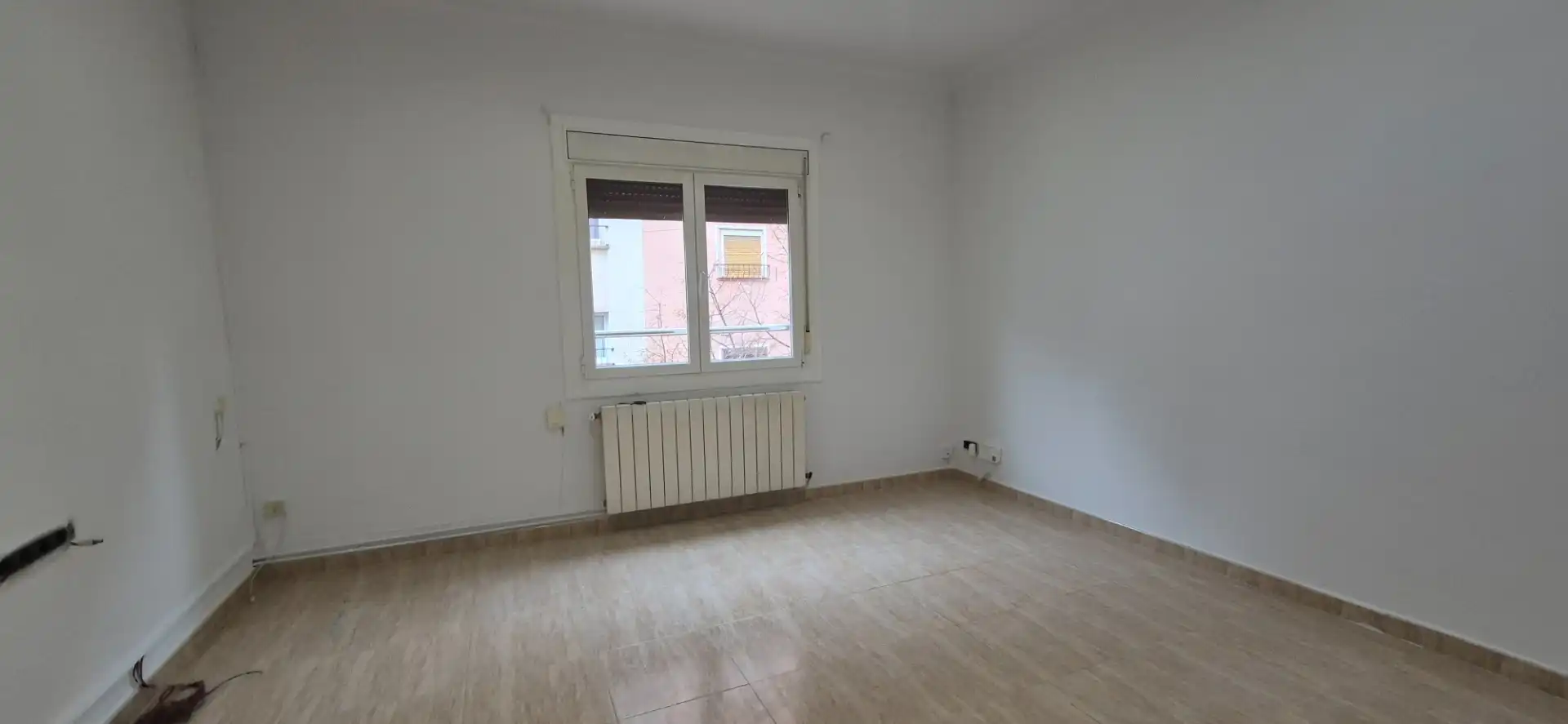 Habitación de Piso en venta en Barcelona con Aire acondicionado y Calefacción