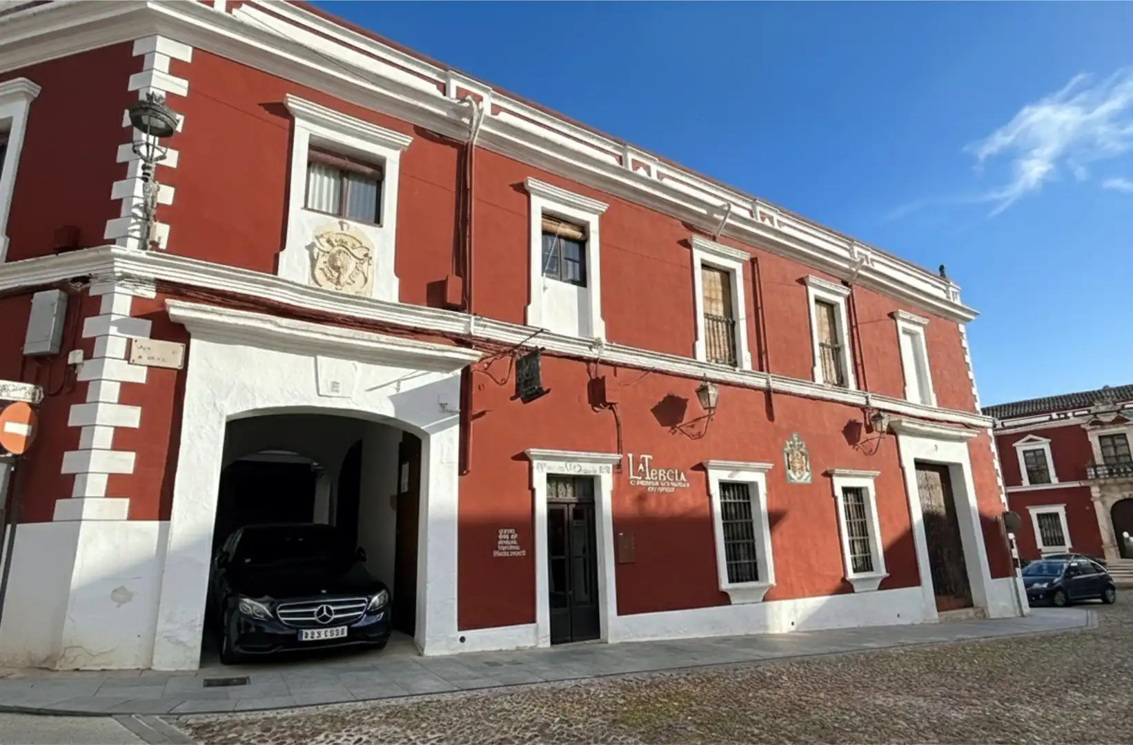 Vista exterior de Casa o xalet en venda en Fernán-Núñez amb Aire condicionat, Calefacció i Terrassa