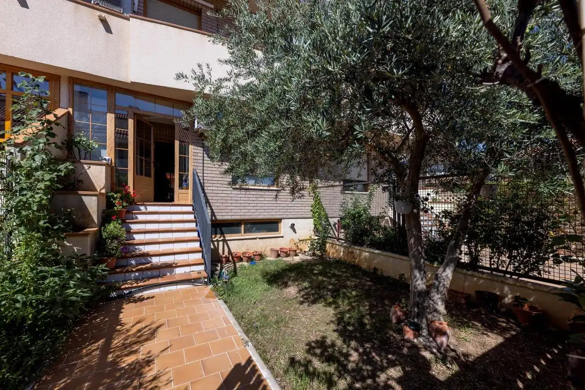 Garden of Detached homes for sale in Calatayud  with Air Conditioner, Heating and Terrace