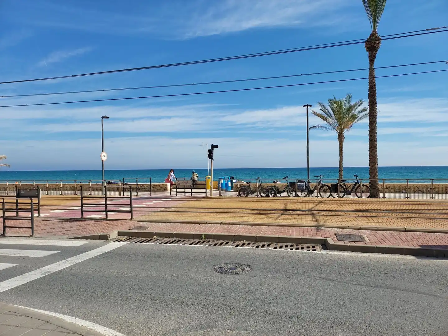 Exterior view of Flat for sale in El Campello  with Terrace, Furnished and Community pool