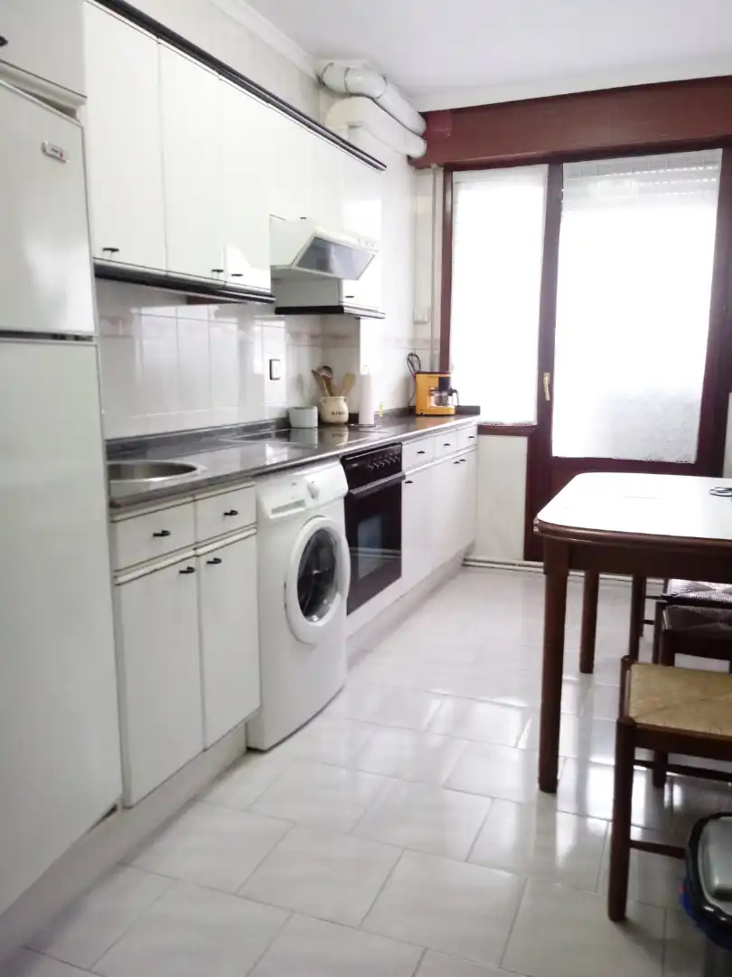 Küche von Wohnung zur Miete in Villarcayo de Merindad de Castilla la Vieja mit Heizung, Terrasse und Möbliert