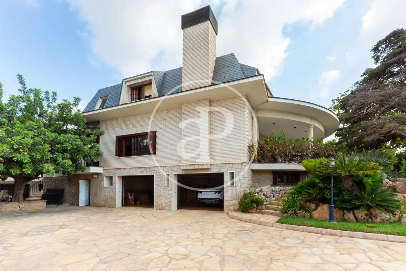 Vista exterior de Casa o chalet en venta en Paterna con Aire acondicionado, Calefacción y Jardín privado