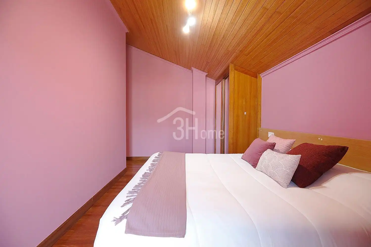 Bedroom of Flat for sale in Irun   with Air Conditioner, Heating and Terrace