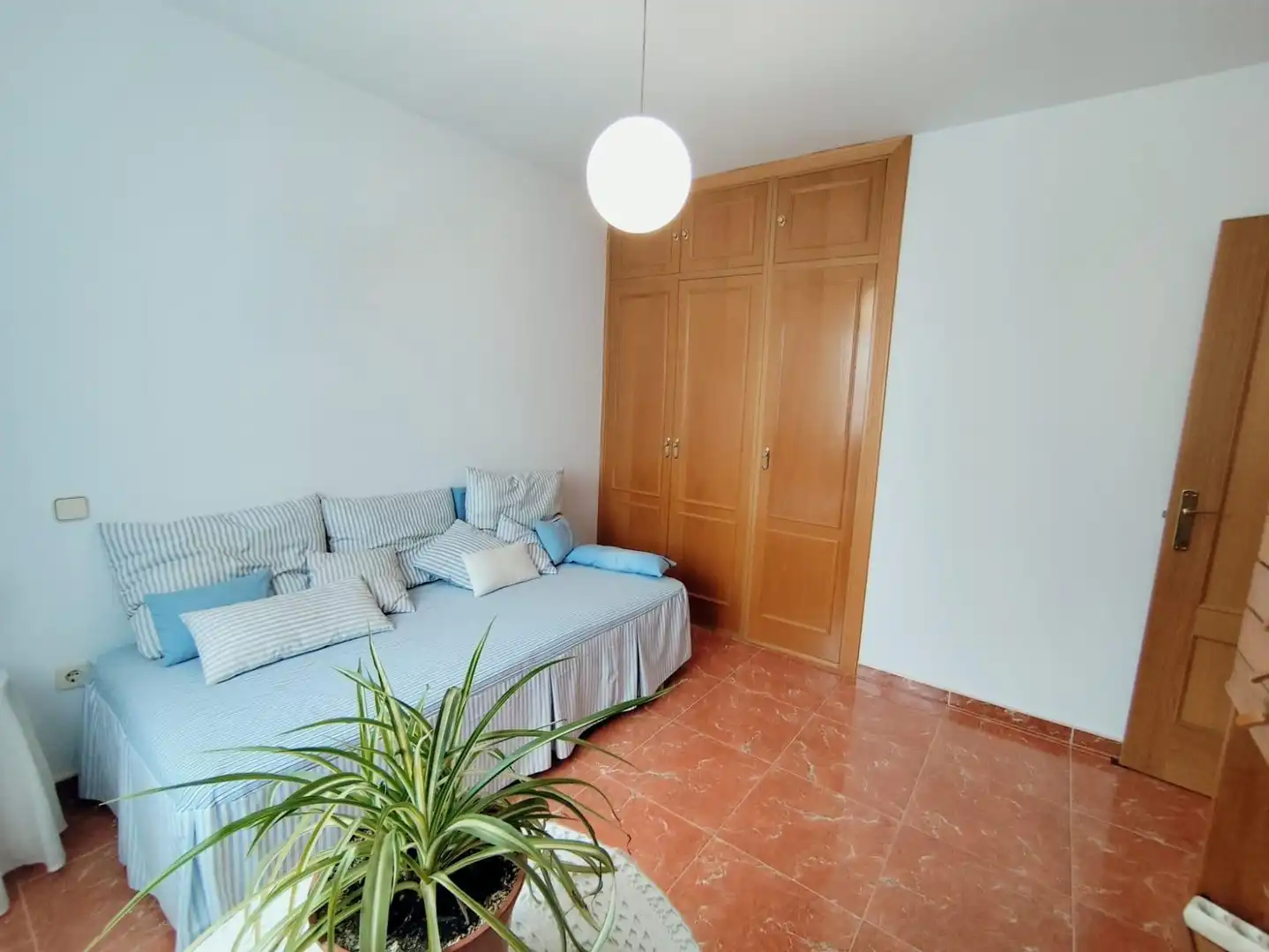Habitación de Casa o chalet en venta en Chiloeches con Calefacción