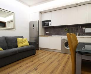 Living room of Flat to rent in  Madrid Capital  with Air Conditioner and Heating