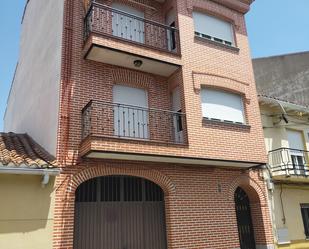 Exterior view of Flat for sale in Arévalo  with Heating, Terrace and Furnished