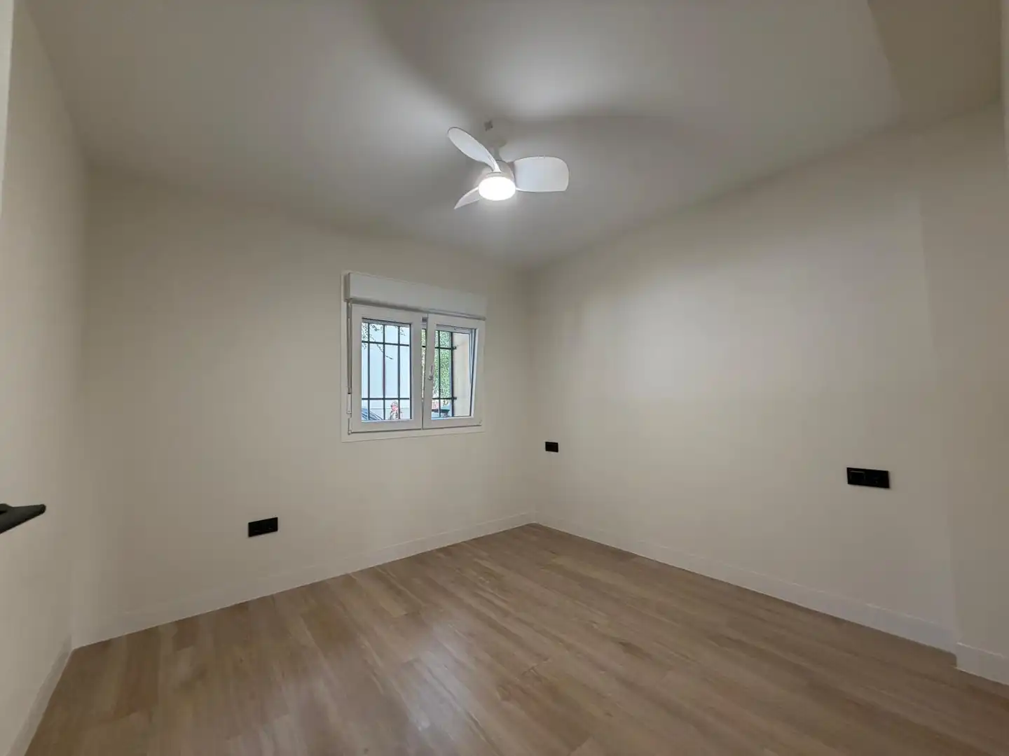 Habitación de Piso en venta en Granada