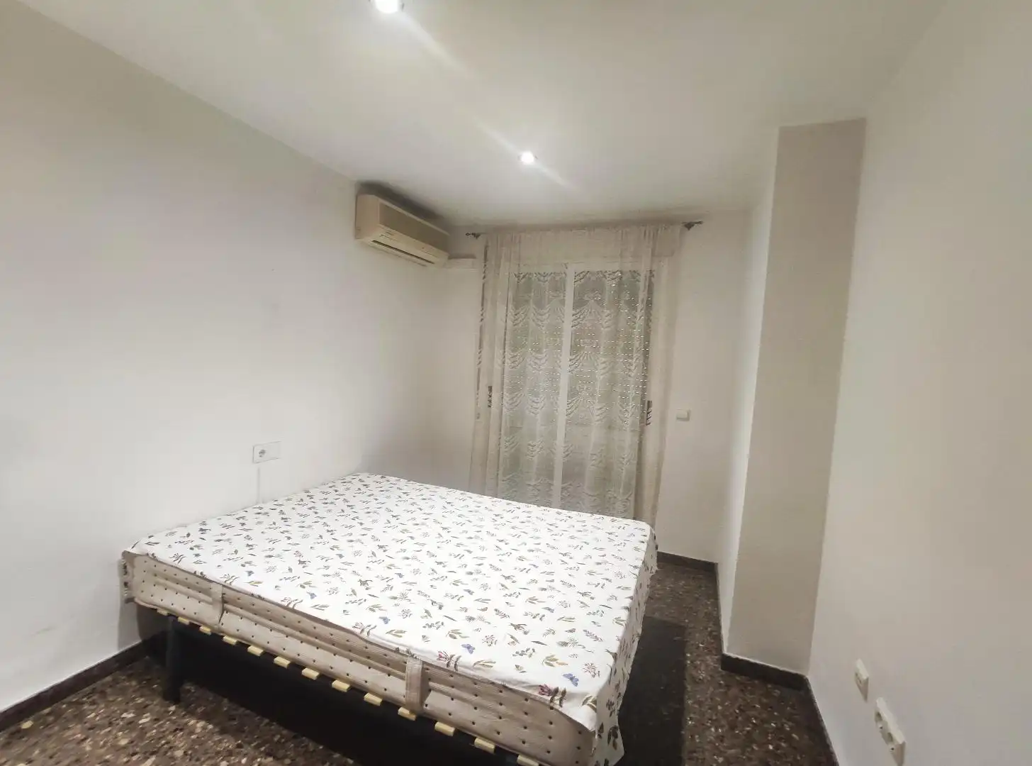 Bedroom of Duplexes for rent in Massamagrell