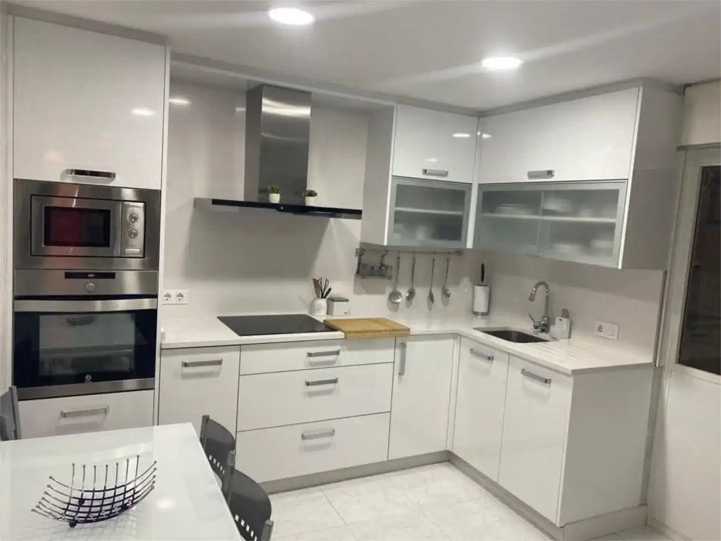 Kitchen of Flat for rent in Noia, A Coruña