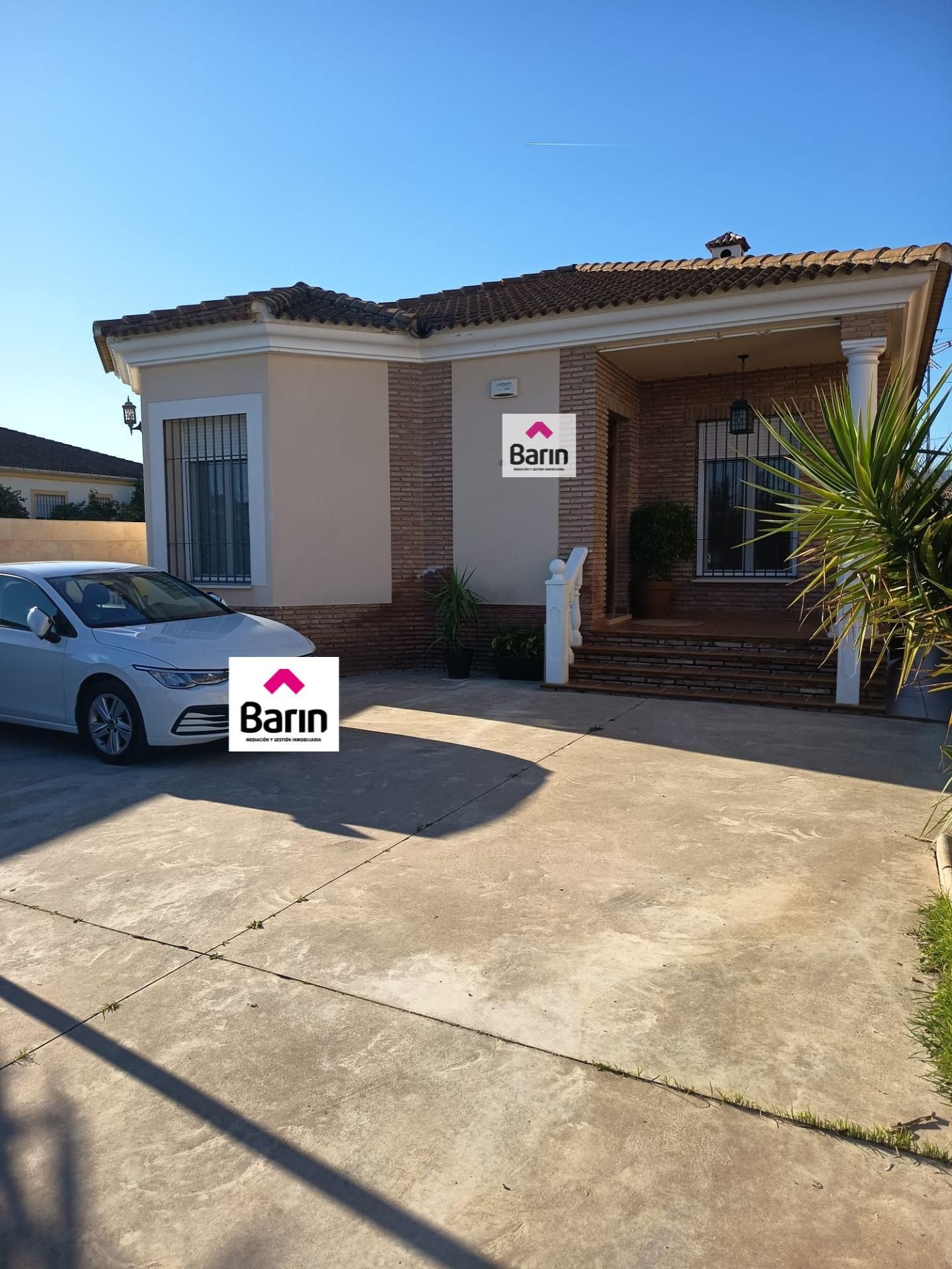 Exterior view of Country house for sale in  Córdoba Capital  with Air Conditioner, Private garden and Storage room