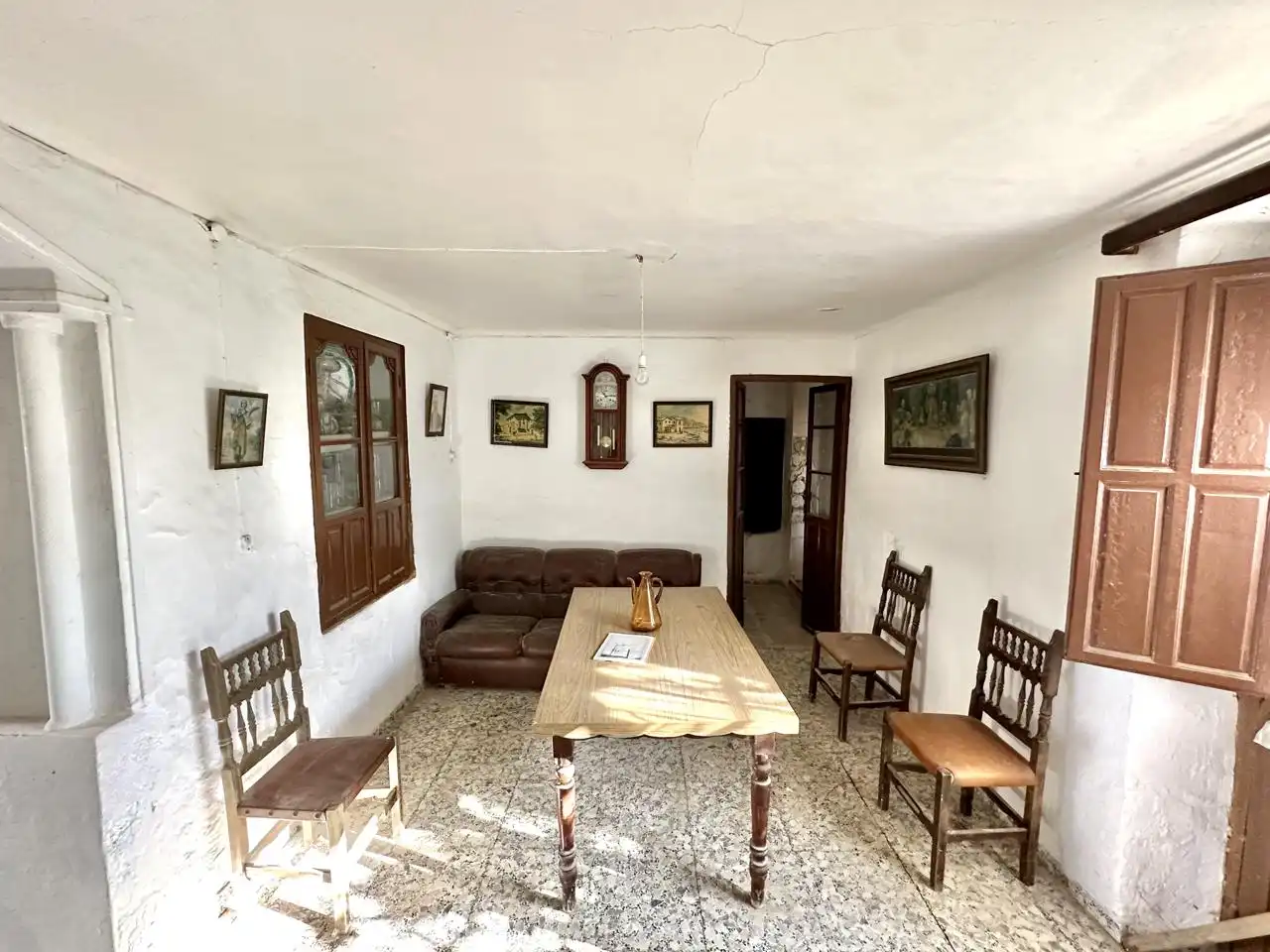 Menjador de Casa o xalet en venda en Sierra de Yeguas amb Jardí privat
