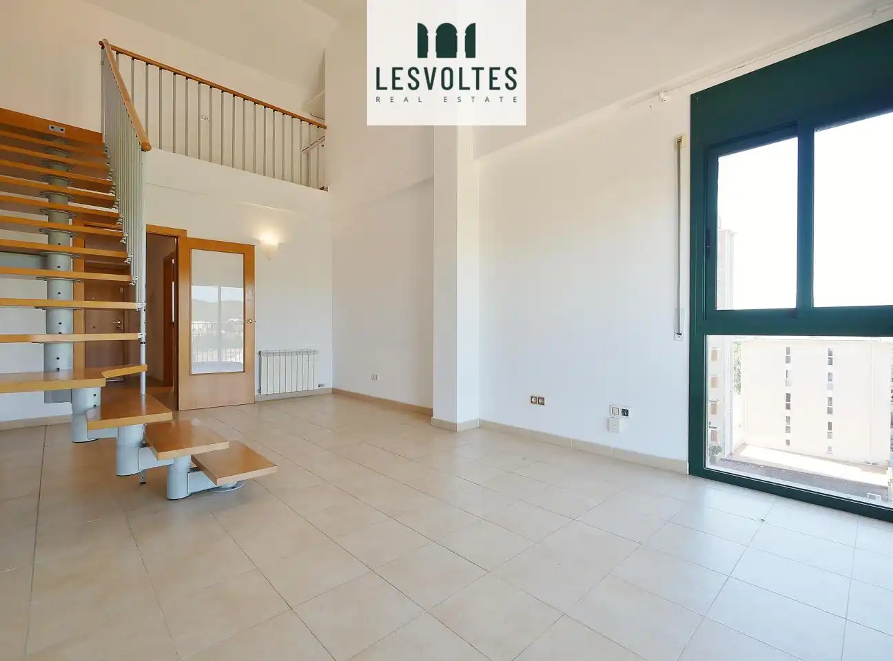 Sala de estar de Dúplex en venta en Palafrugell con Calefacción y Terraza