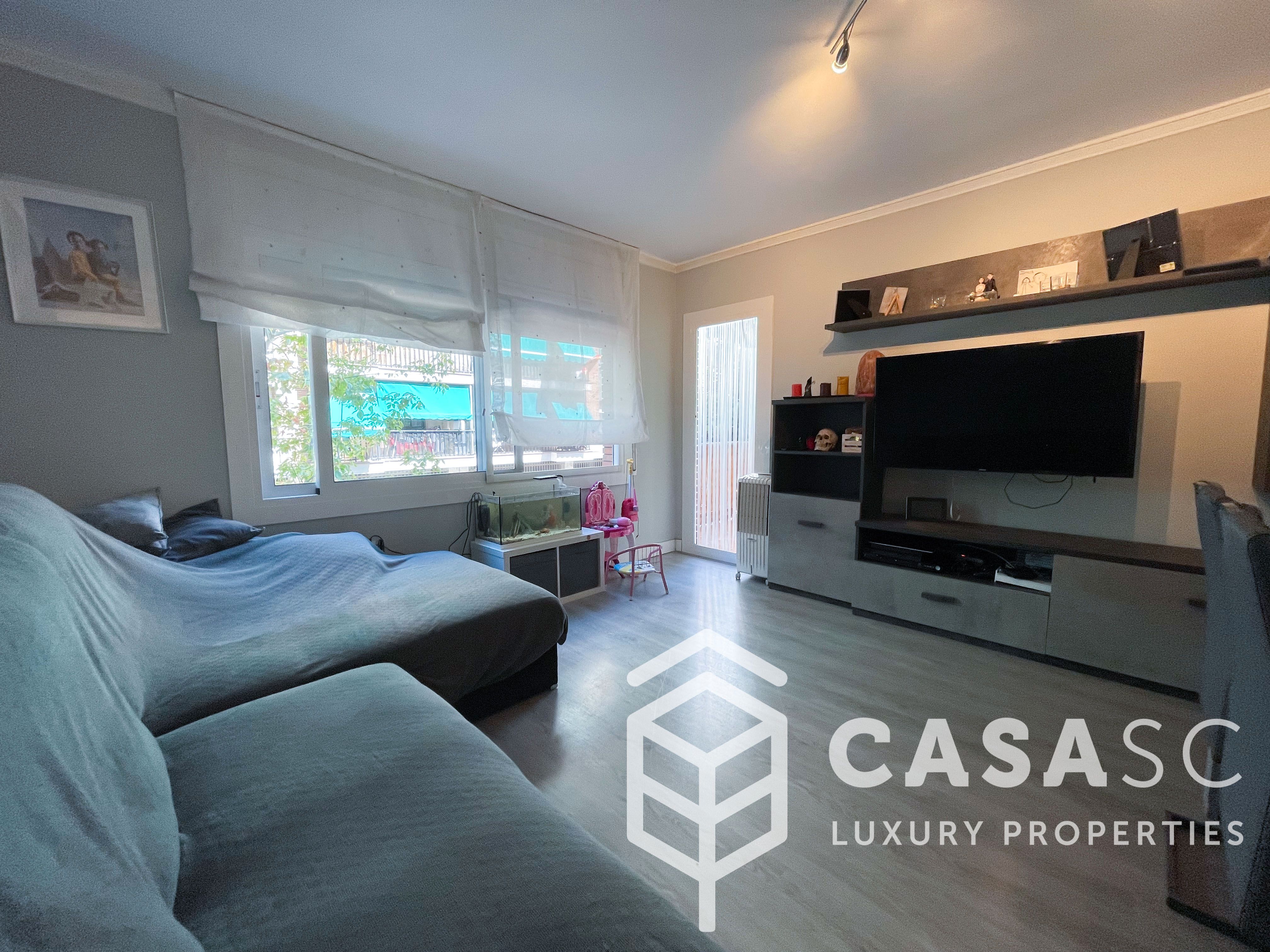 Flat for sale in Cerdanyola del Vallès  with Air Conditioner, Heating and Parquet flooring