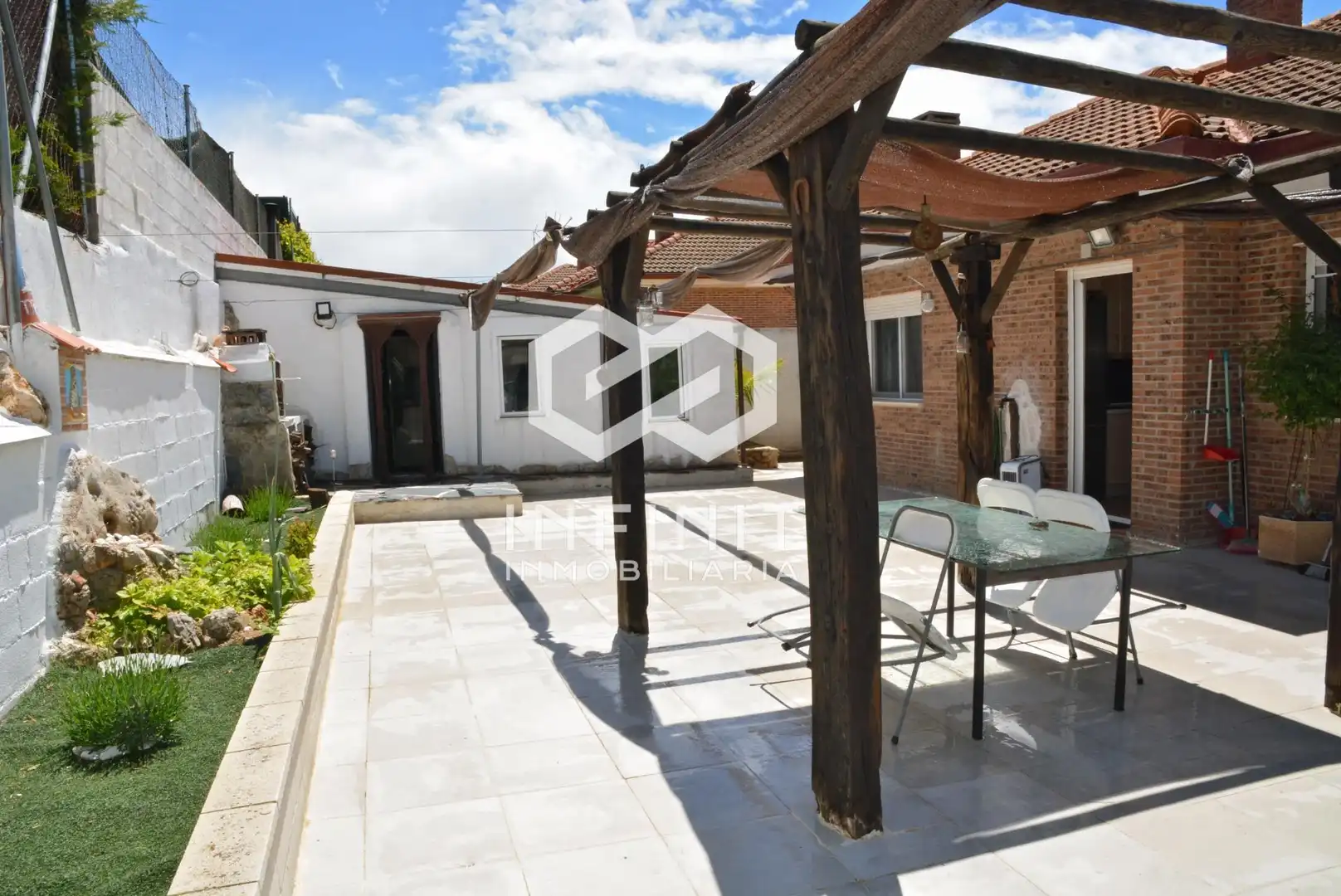 Terrace of Houses for sale in Yebes  with Air Conditioner, Heating and Private garden