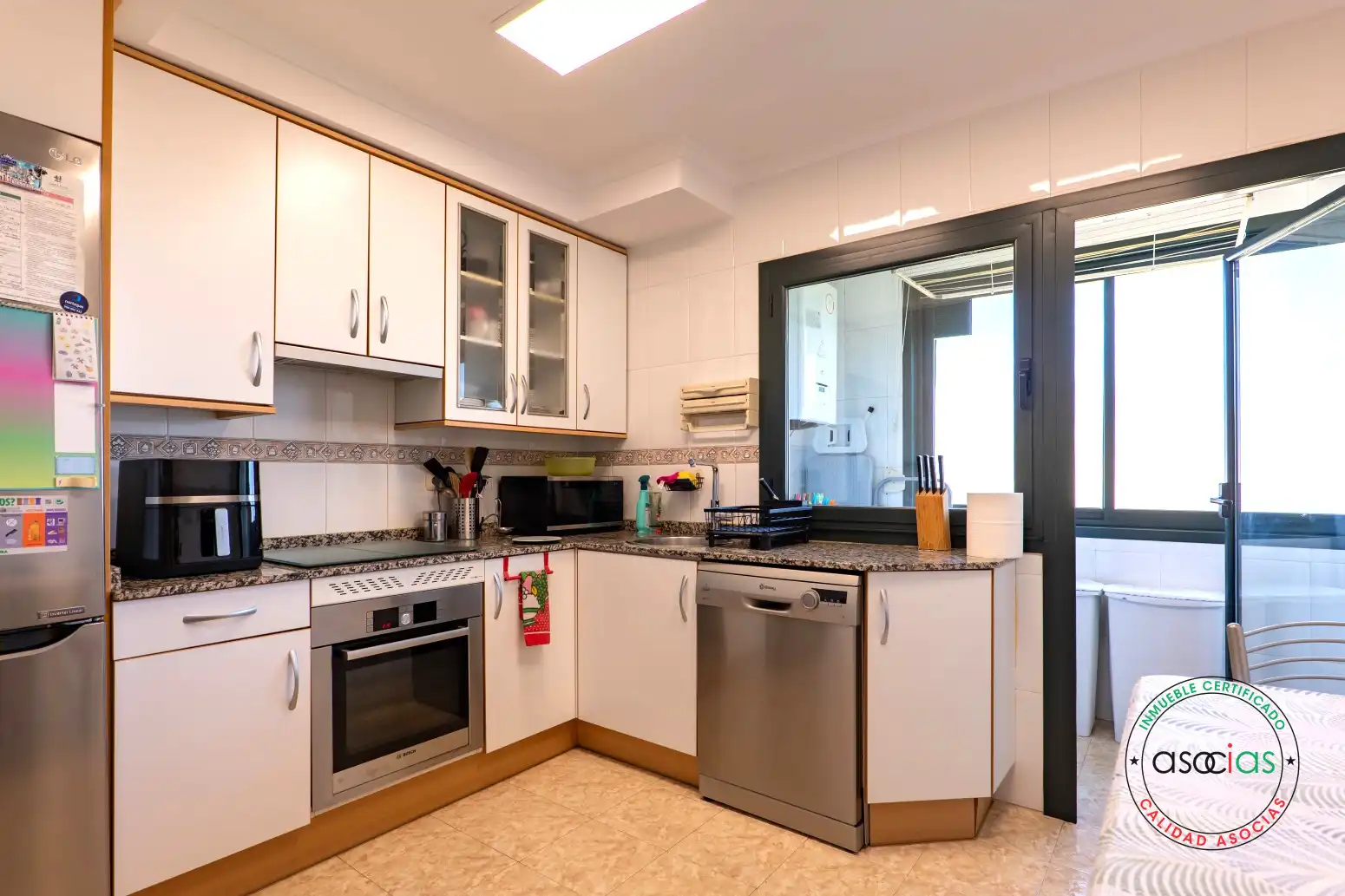 Cocina de Piso en venta en Gijón  con Calefacción, Parquet y Trastero