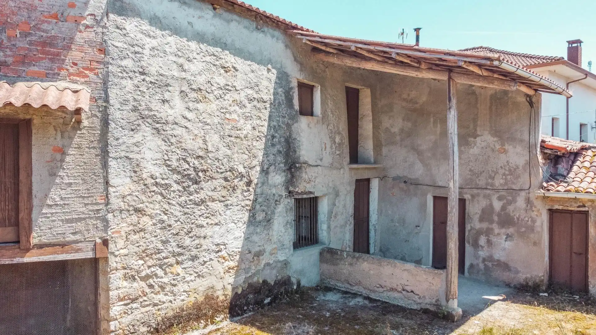 Vista exterior de Casa o xalet en venda en Las Regueras  