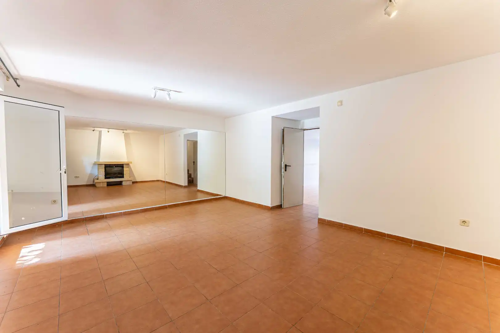 Casa adosada en venta en Las Rozas de Madrid con Calefacción, Jardín privado y Parquet