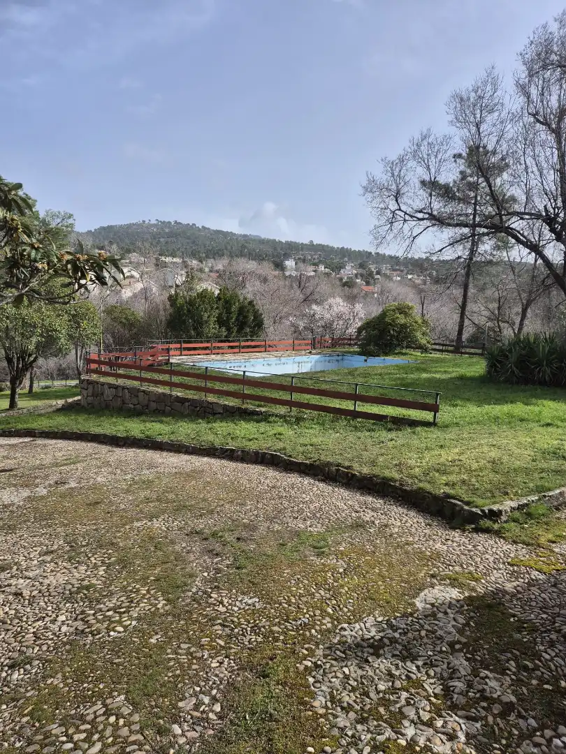 Piscina de Casa o chalet en venta en Robledo de Chavela con Calefacción, Jardín privado y Terraza