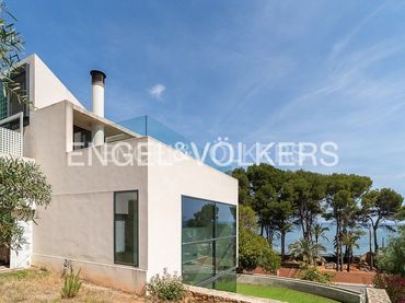 Casa amb jardí en venda a Las Rotas / Les Rotes