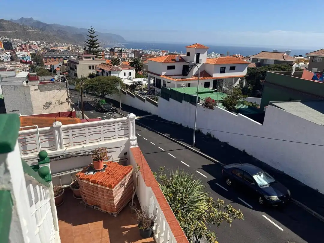 Vista exterior de Pis en venda en Santa Cruz de Tenerife