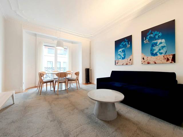 Piso en Alquiler en N/A en Cortes - Huertas