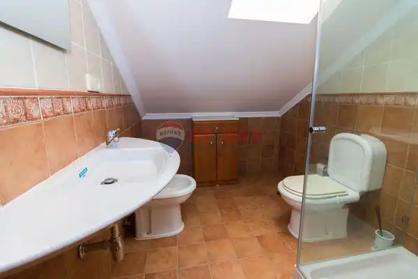 Bany de Casa o xalet en venda en A Guarda   amb Calefacció, Jardí privat i Parquet
